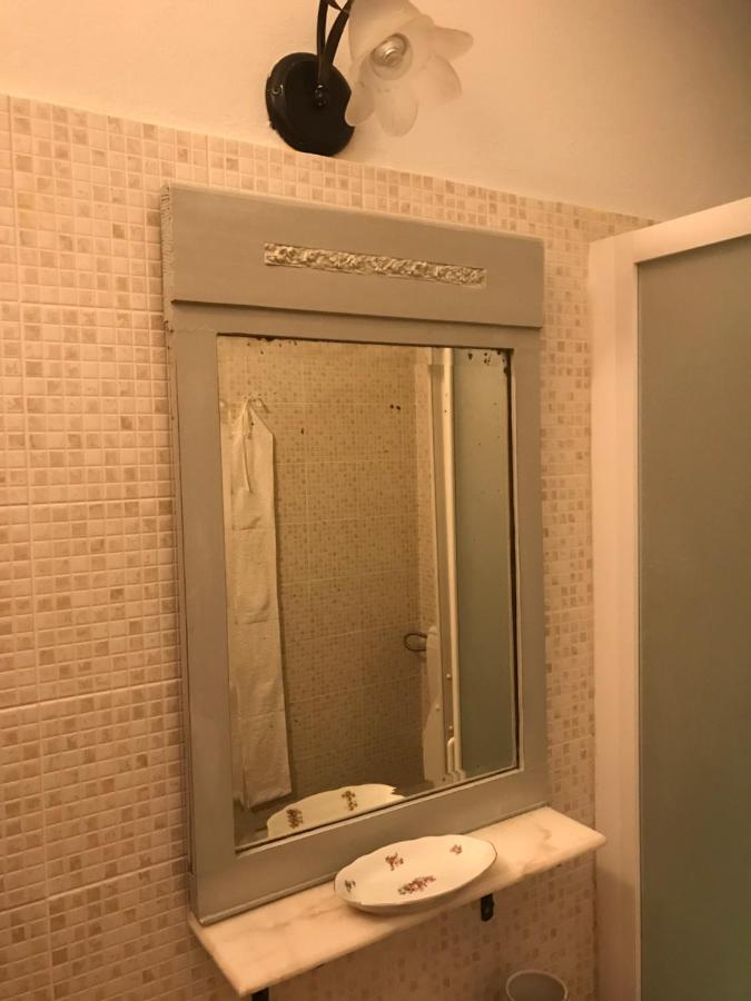 B&B La Sciguetta Magenta Ngoại thất bức ảnh